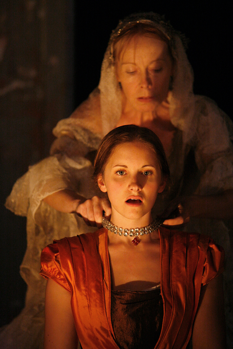 Zoe Davies and Caroline Bunce in Estella’s Fire by Louise Osborn Photo: Simon Gough. Director:  Ros Hutt, Hijinx Theatre