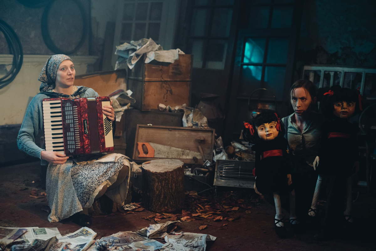 Maudie's Rooms, The Roar Ensemble with Sherman Theatre. Photo: Warren Orchard